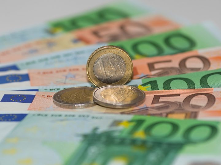 Reddito di Cittadinanza sospeso. A Napoli scatta la protesta! Ecco cosa succederà adesso alle famiglie
