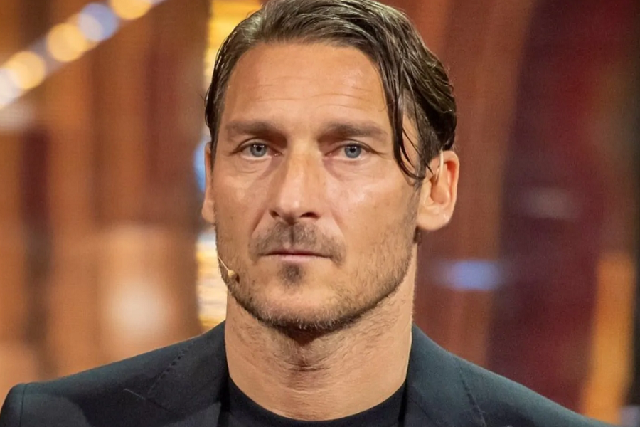 Francesco Totti colto in flagrante a spiare Ilary Blasi? Ecco la verità dietro il video!