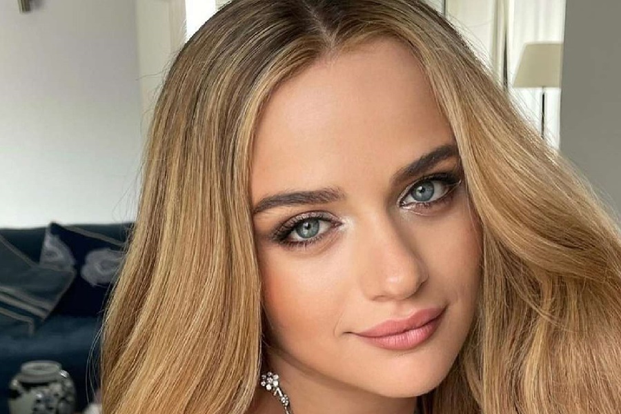 Joey King sbarca a Napoli: la diva di The Kissing Booth e suo marito si gustano una pizza da Michele!
