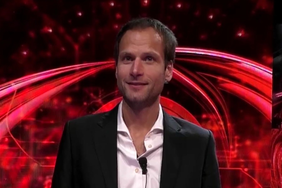 Alex Schwazer al centro del caos: Alfonso Signorini scatena una furiosa rivolta online!