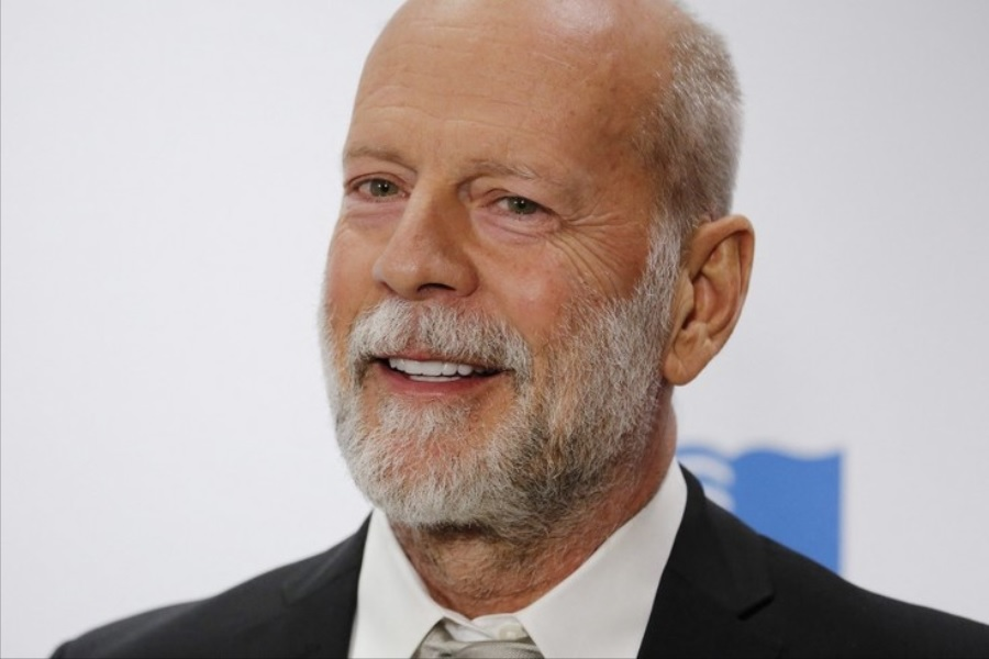 Bruce Willis preoccupa i fan con il suo deterioramento fisico: “Sembra che abbia perso la gioia di vivere!”