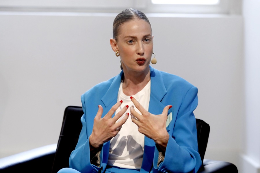 Eva Riccobono da Belve confessa: “Ho provato una relazione con una donna!”