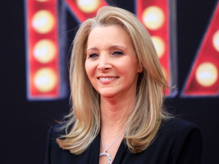 Lisa Kudrow (Phoebe in “Friends”) dopo la scomparsa di Matthew Perry, ha deciso di adottare il suo cane!