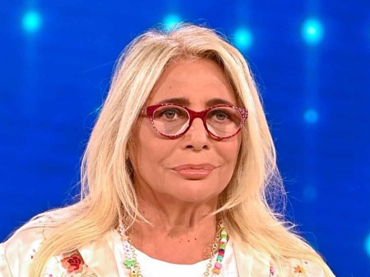 Mara Venier: la regina della TV si lascia ingannare! Scopriamo come è stata truffata!