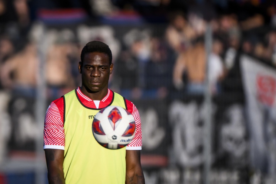 Mario Balotelli distrutto dal dolore: l’ex fiamma Tabby Brown muore a soli 38 anni!