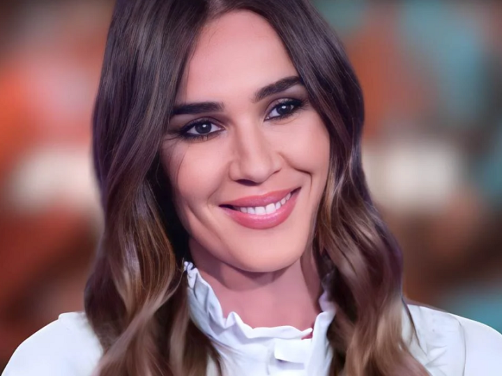 Silvia Toffanin: Il suo abito firmato Victoria Beckham spopola! Tutti i dettagli e il costo!