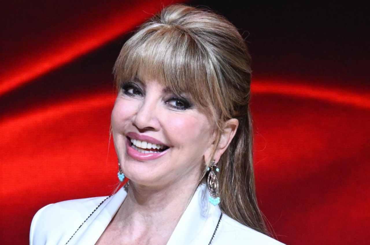 Selvaggia Lucarelli vs il resto del mondo: tutti i dettagli del conflitto interno a Ballando con le Stelle!