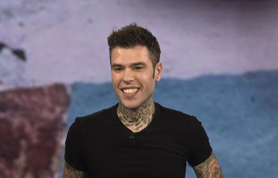 Fedez ha avviato la petizione per il “bonus psicologico”: in meno di 24 ore i numeri sono sconvolgenti!