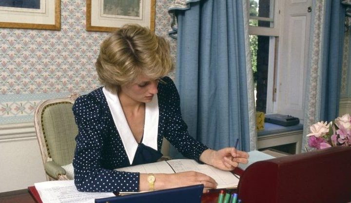 BBC costretta a rivelare: le email nascoste che cambieranno tutto su Lady Diana!