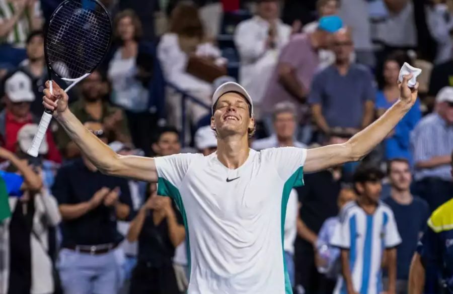 Jannik Sinner trionfa agli Australian Open e qual è la prima cosa che fa? La sua mentalità sconvolge i fan!